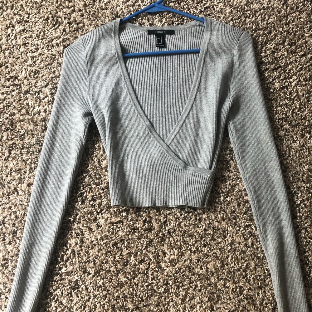 Forever 21 long sleeve crop top